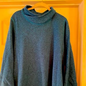 Comfy teal fleece tunic